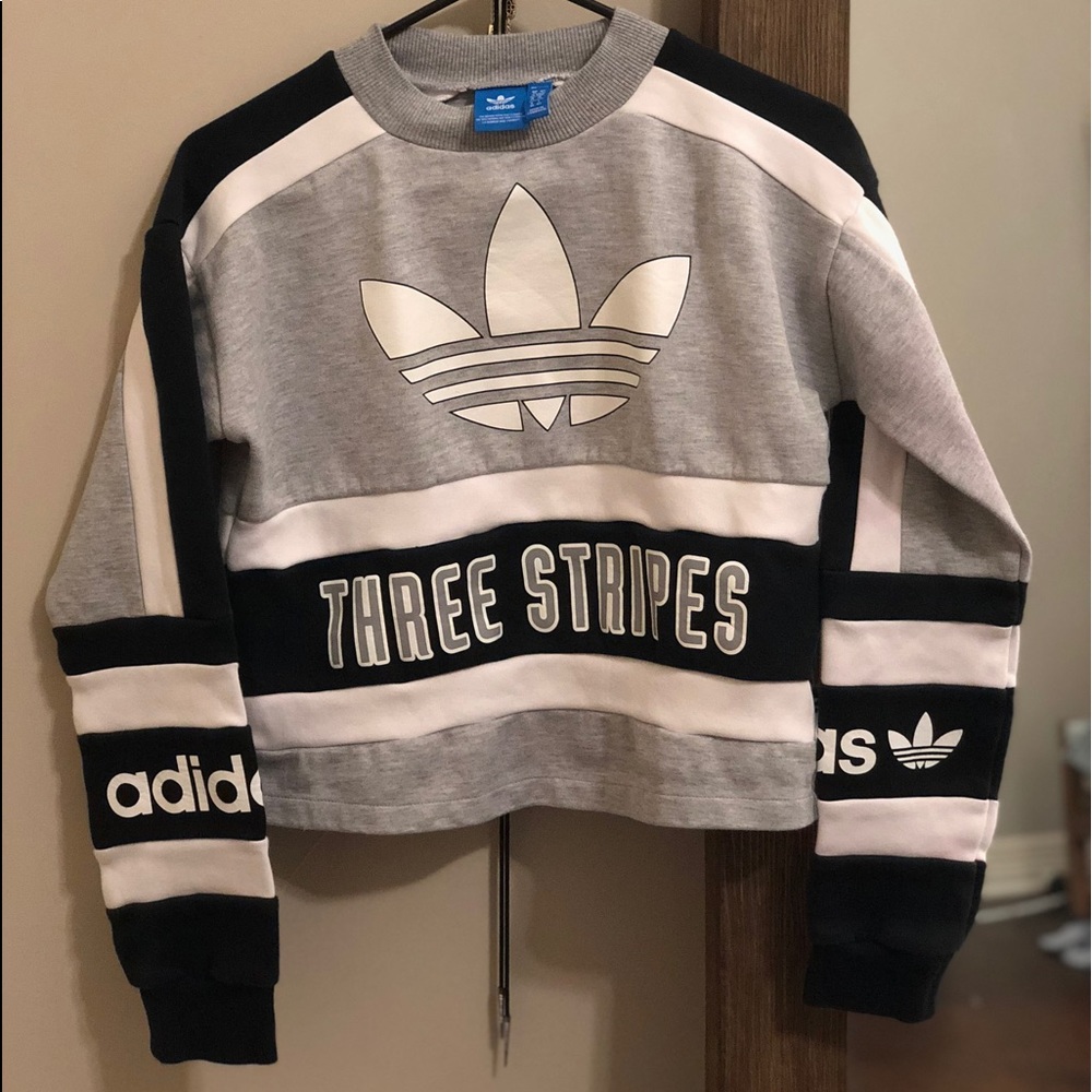 Adidas Sweatshirt